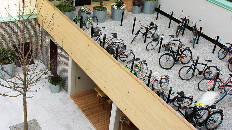 15/20 Innergård och cykelparkering