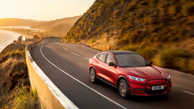Noul SUV electric Ford Mustang Mach-E oferă putere, stil și libertate pentru noua generație