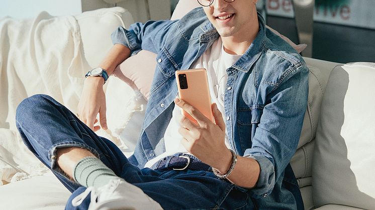 Ny undersökning: Unga mest intresserade av 5G - titta på högupplöst film och serier i mobilen lockar
