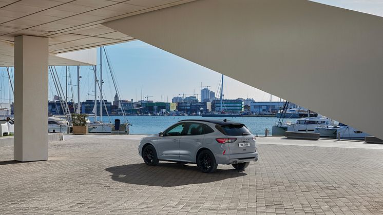Kuga Graphite Tech 2023_3