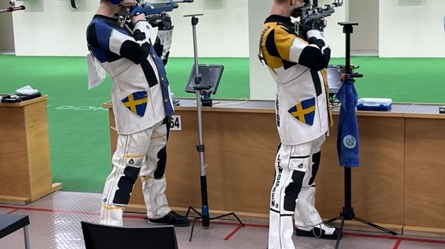 Marcus Madsen och Victor Lindgren. Första gången två svenskar är kvalificerade till världscupens säsongsfinal i 10m luftgevär. 