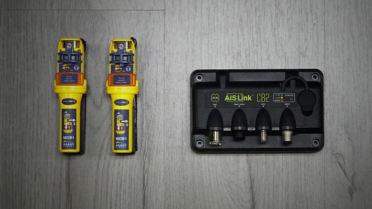 The ACR Electronics AISLink CB2 AIS kit: the AISLink CB2 Class B AIS Transponder and two Ocean Signal rescueME MOB1 man overboard beacons