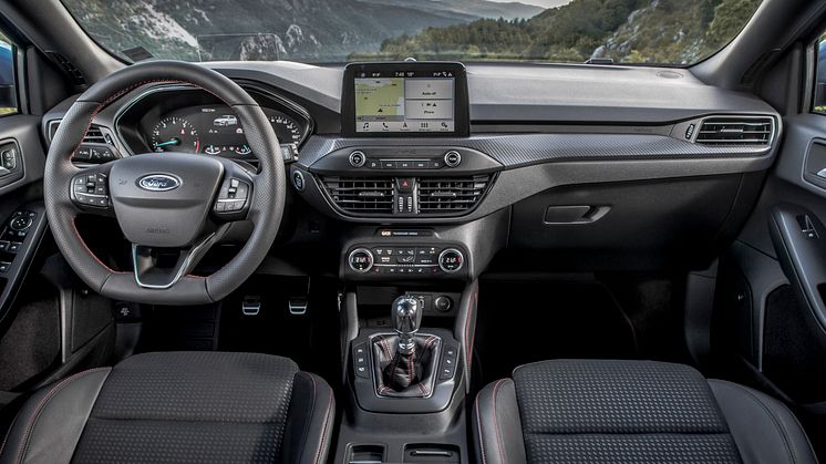2018_FORD_FOCUS_NAvigation