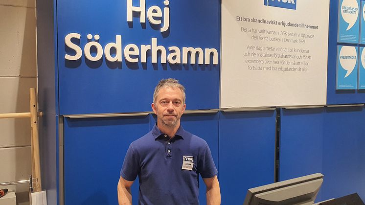 I morgon, torsdag, öppnar en helt omgjord JYSK-butik i Söderhamn. Här Björn Forsgren, butikschef i Söderhamn sedan 15 år.
