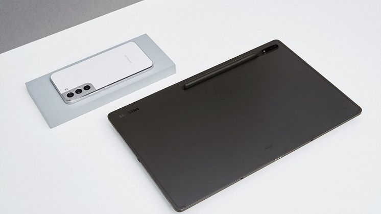 Samsungs nya Galaxy S22-serie och Galaxy Tab S8-serie är nu tillgängliga i butik