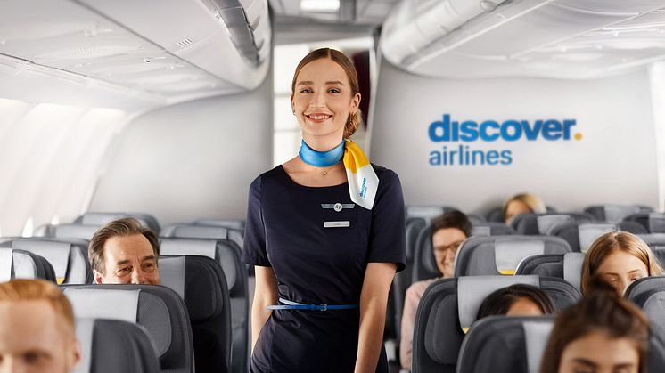 Discover Airlines Crew 