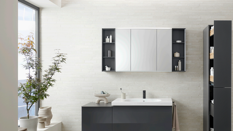 2024 Acanto bathroom glass lava frontal view_Original.png