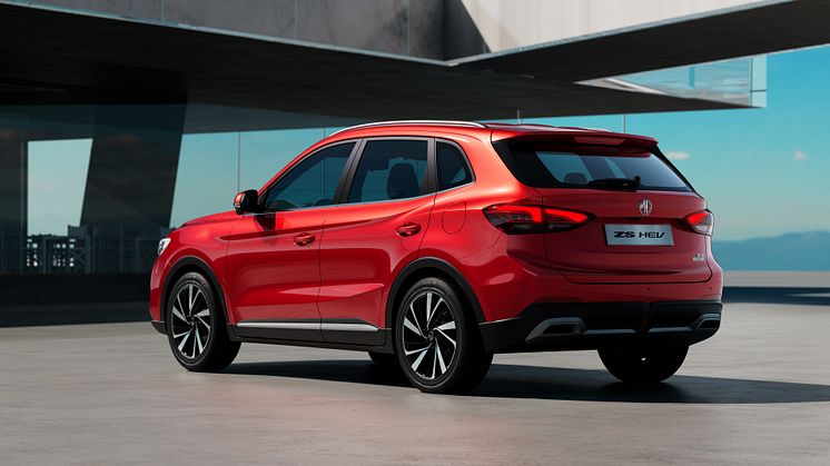 MG ZS Hybrid+ takasivu.jpg