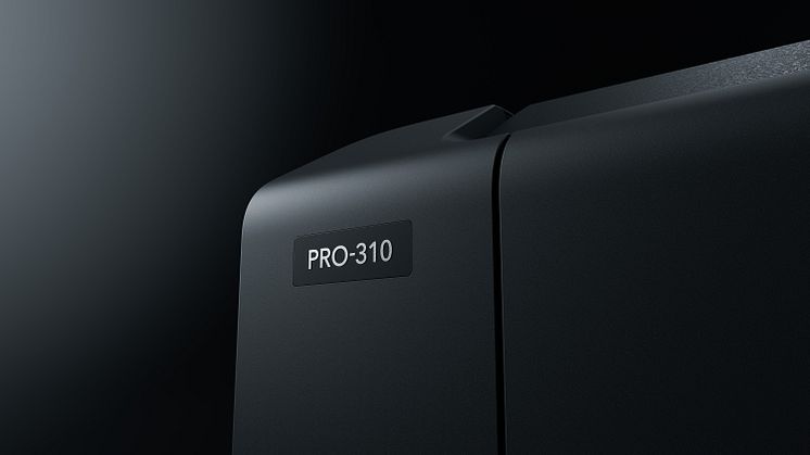 Canon imagePROGRAF PRO-310 BEAUTY 02.jpg