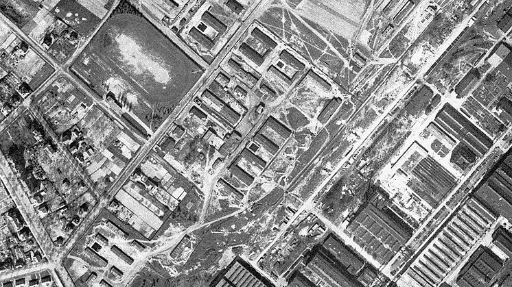 Ein Kriegsluftbild der US Air Force zeigt das Zentrum von Wildau am 12. April 1945.