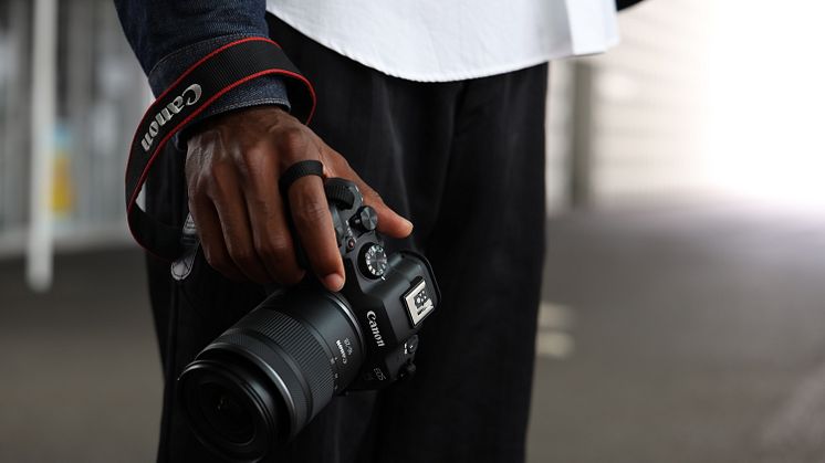 RF 16-28mm F2.8 IS STM_R6_D3898_Lifestyle.JPG