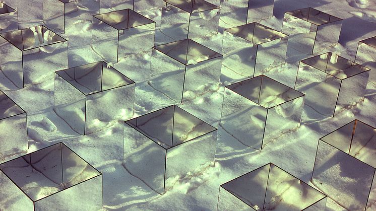 Vassil Simittchiev, Mirror Cubes, 1978. Installation view, Museum of Artistic Process and Public Art, Lund. Photo: Christina Knutsson