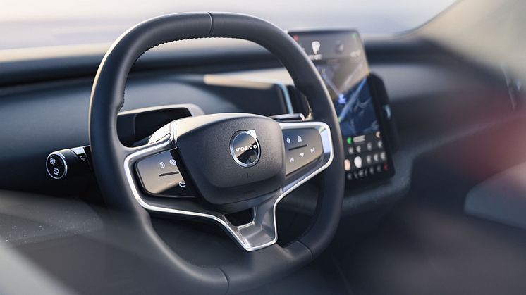 313334_Volvo_EX30_interior