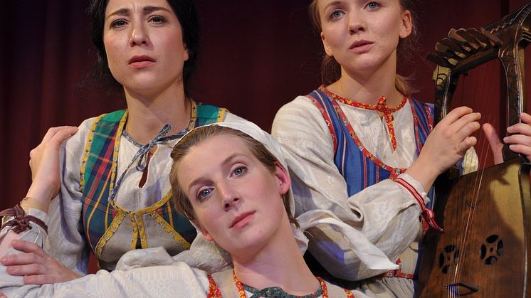 Västanå Teater berättar "FARMORS HISTORIER" - premiär på Mårbacka