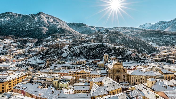 Winterpanorama von Bellinzona © Schweiz Tourismus / Andreas Gerth