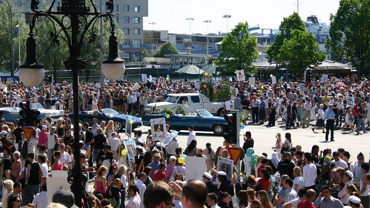 Studenternas flak får samma runda som åren innan pandemin satte stopp för ett större firande i city. De kör från Kungsgatan söderut, förbi Hamntorget, längs Drottninggatan norrut och sedan tillbaka till Kungsgatan via Roskildegatan