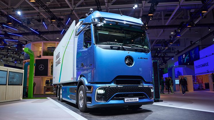 eActros 600 IAA 2024 (2).jpg