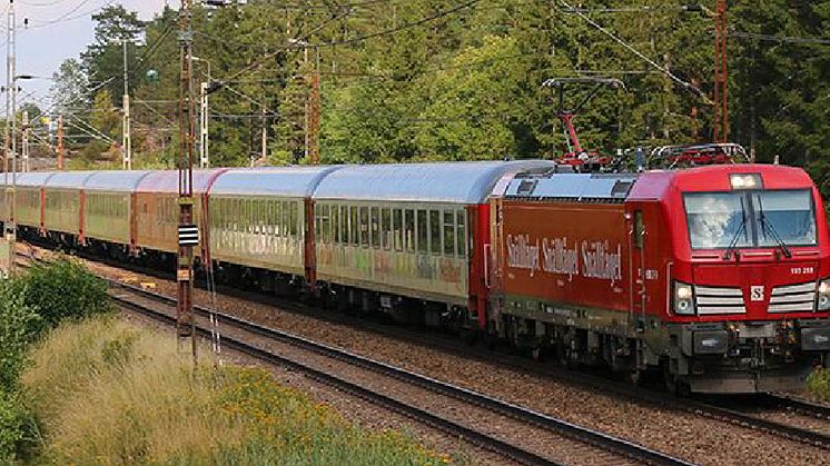 tag_1296x500-01
