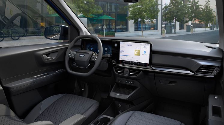 FORD_2024_E-Transit_Courier_05.jpg