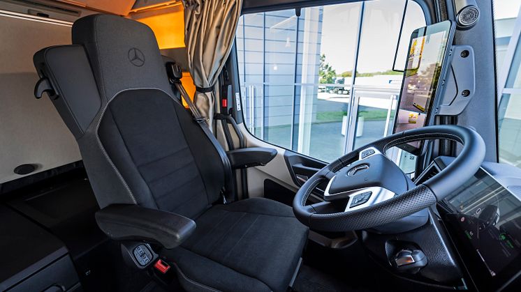 Nya Mercedes-Benz Actros L 2024 med ProCabin