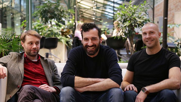 Newsvoiceteamet (från vänster):  Erik Sandberg , Content Manager , Alessandro Icardi, Growth Manager  och Viktor Lidholt , CEO & CTO