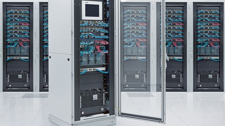 19” komponenter til Ethernet, baseret på kobber og fiberoptik 