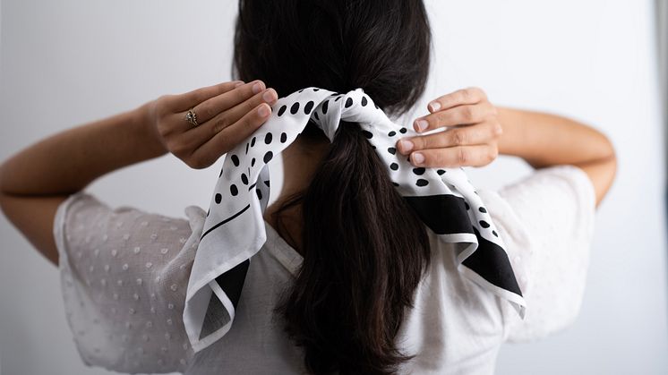 Scarfs hair