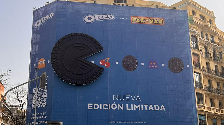 Una galleta OREO de 8 metros irrumpe en el centro de Madrid