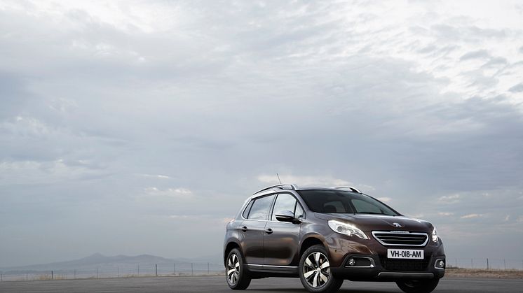 Sverigepremiär för nya crossovern Peugeot 2008