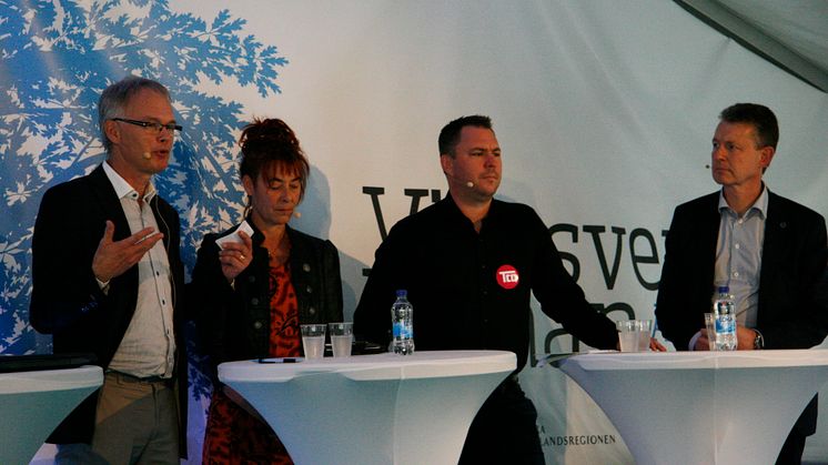 Från vänster: Bengt Lennartsson, Lena Pareto, Magnus Lundberg och Magnus Hellsten.