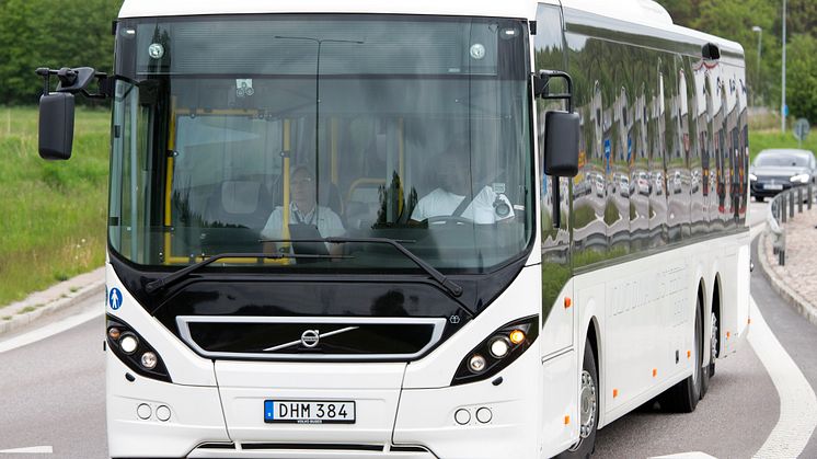 Volvo Dynamic Steering reduces the risk of work-related injuries for bus drivers