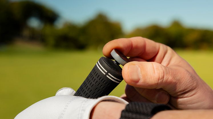 Garmin_Approach CT1_Lifestyle2.jpg
