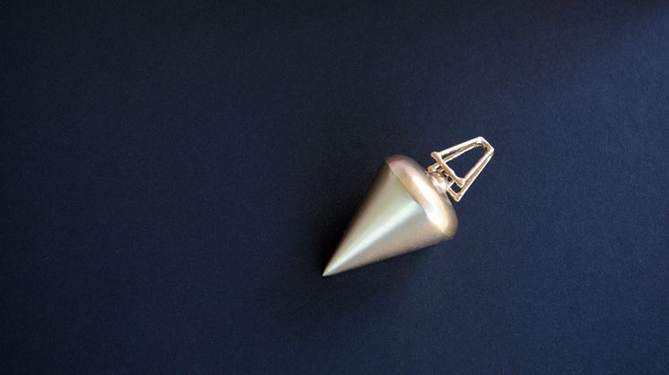 Plumb Line, formgiven av Charlotte Lorensson. 