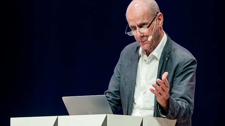 Professor Lars Lannfelt föreläser på Alzheimerdagen