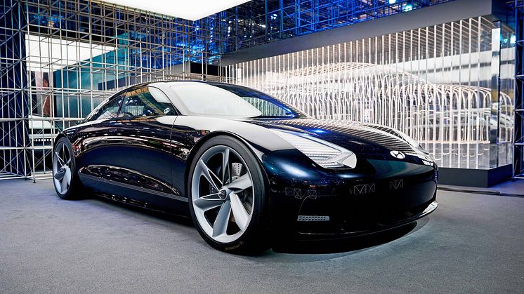 (Photo_2) Hyundai Motor's booth at IAA Mobility 2021_Prophecy EV concept
