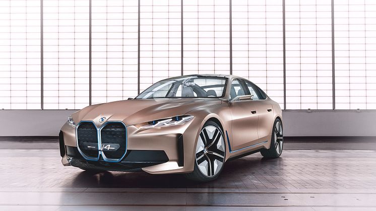 BMW Concept i4 uudistaa sähkömalliston muotoilua 