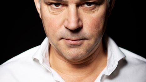 Autorenfoto_Michael Tsokos_Copyright_Björn Pauli.jpg
