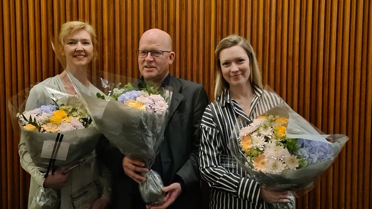 Vinnere av Årets verk 2022; fra venstre Natasha Barrett, Jon Øivind Bylund Ness og Ingfrid Breie Nyhus. Foto: Beate Styri/NKF