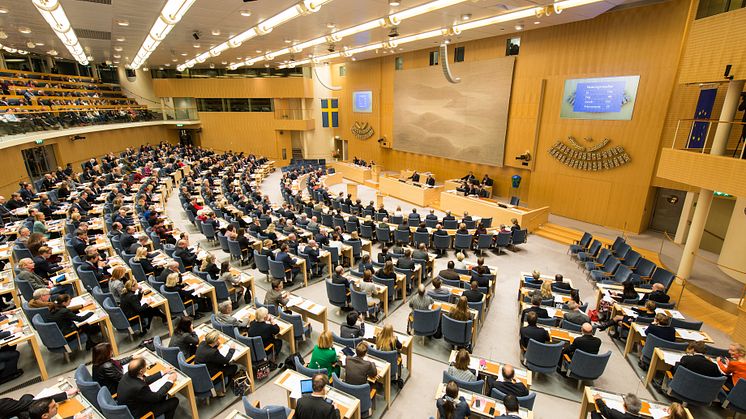Riksdagen samlad för votering. Foto Ingemar Edfalk, Sveriges Riksdag.