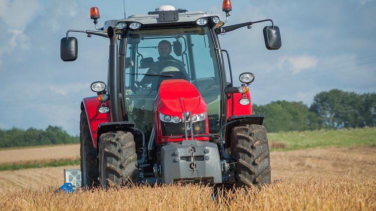 AGCO MF5713SL