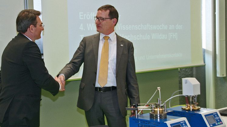 Gerätespende für die akademische Lehre und Forschung im Fachgebiet Materialtechnik und Materialanalytik