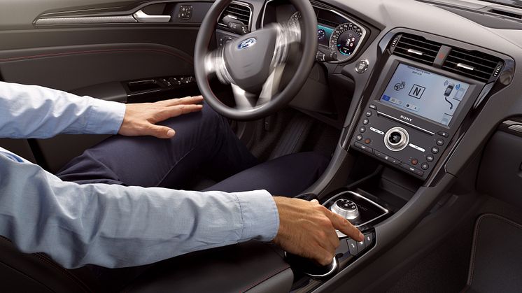 Ford Mondeo Hybrid stationcar