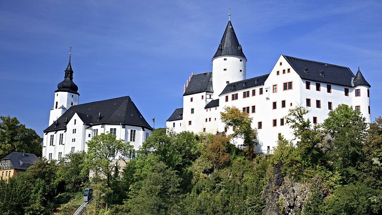 Schloss_Kirche_Schwarzenberg_freigegebenes Bild_von_Stadt_BUR Werbeagentur GmbH
