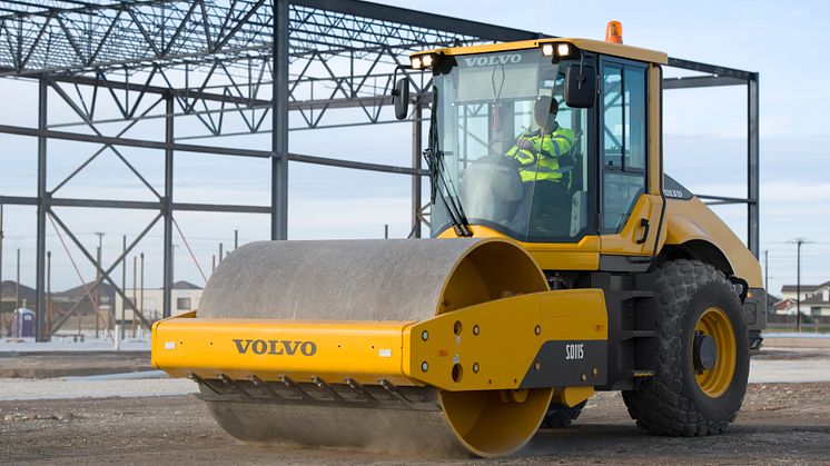 Jordpackningsvält Volvo SD115 finns hos Swecon