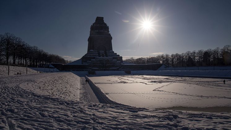 Ein Besuch des Völkerschlachtdenkmals lohnt sich auch in den Wintermonaten - Foto: Elli Flint 