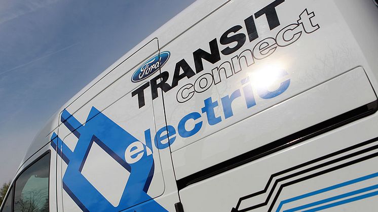 Ford och Upplands Motor levererar Sveriges första elektriska transportbilar till YIT Sverige AB