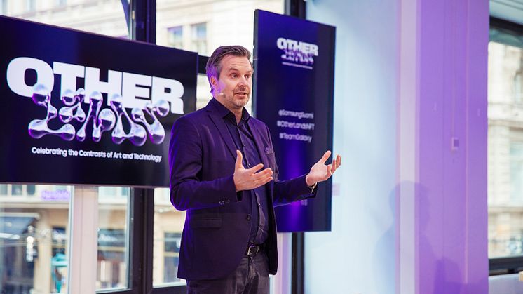 Samsung Suomen mobiililiiketoiminnan johtaja Mika Engblom