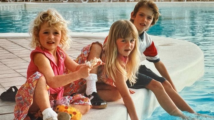 Coming Home - Cecilia Kallin, Michelle Kallin, Charles Kallin, SIBLINGS