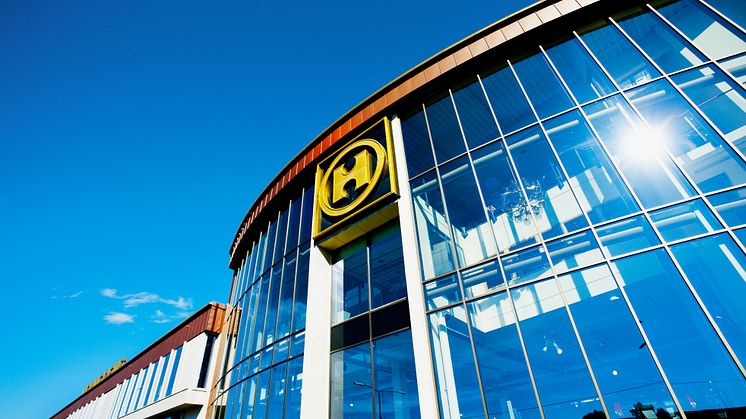 Holmgrens Bil satsar på Subaru