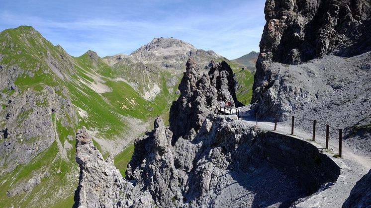 Davoser Höhenweg im Sommer 